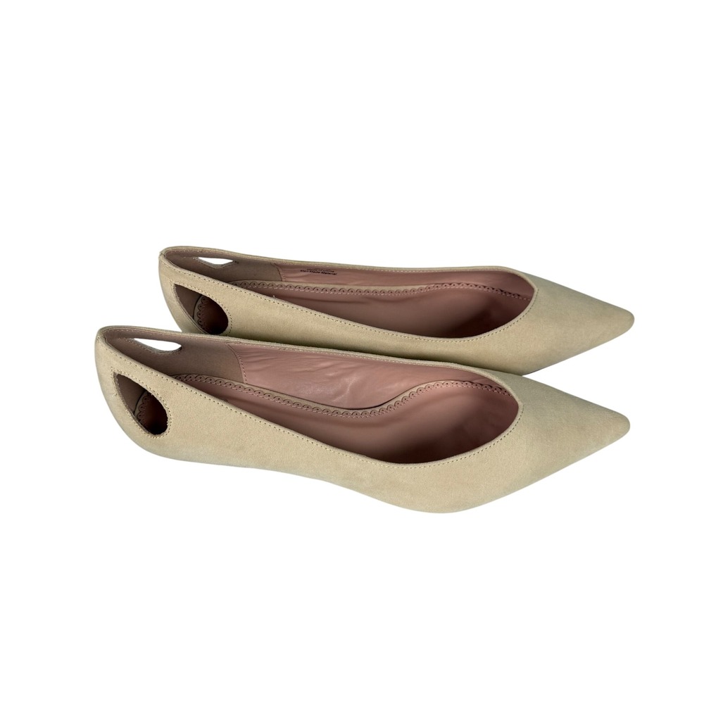 Journee Collection Womens 10 Goldie Nude Kitten Heel Pump Cutout Pointed Toe